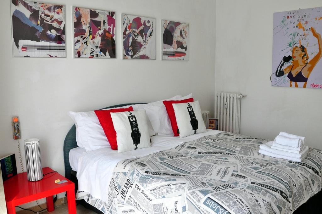 Gallery Guesthouse Рим Экстерьер фото