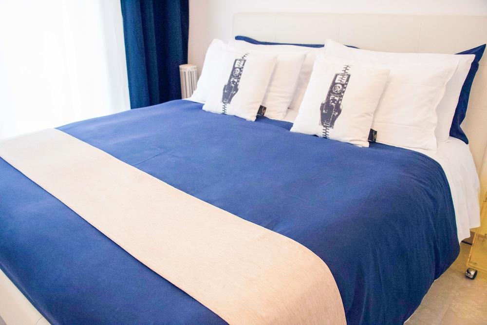 Gallery Guesthouse Рим Экстерьер фото